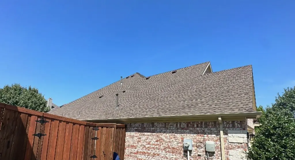 Completed roof replacement project in Waterloo